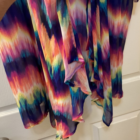 Tommy Bahama Wrap/Beach Cover - Picture 6 of 7